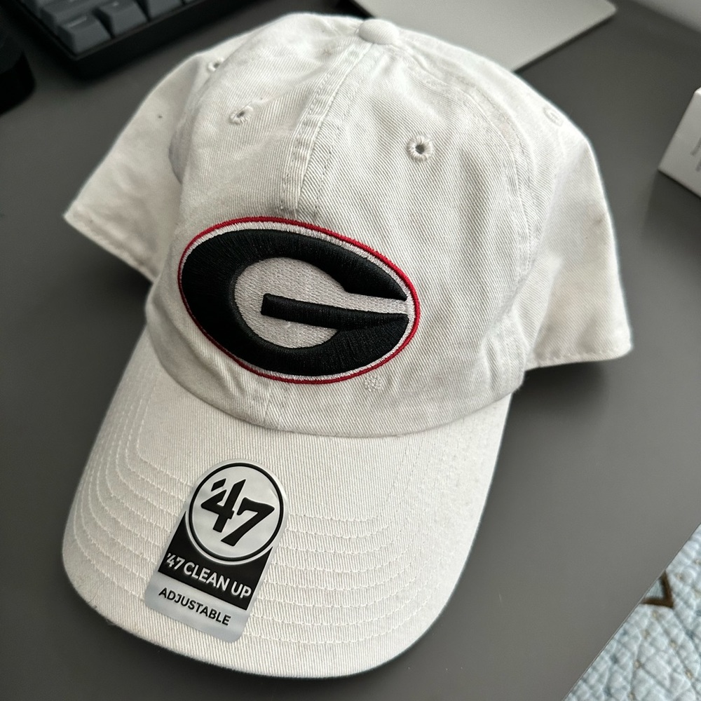 White UGA hat